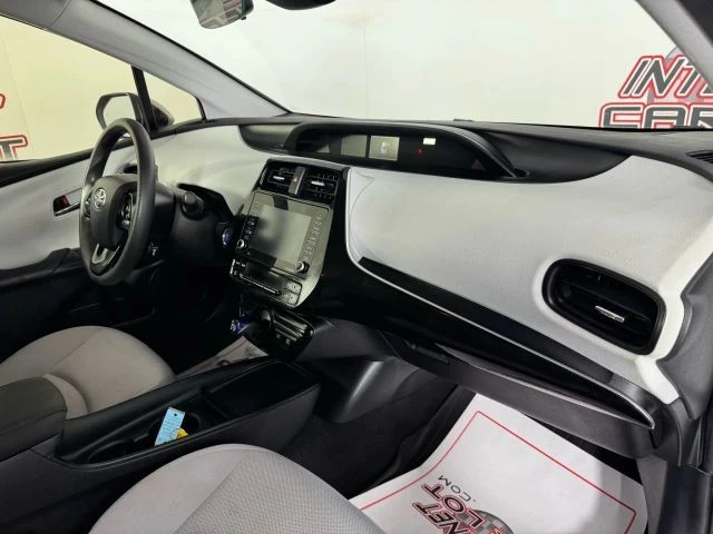2021 Toyota Prius 4th Gen - Image 12 of 12