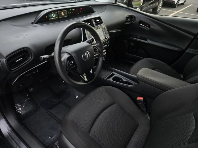 2021 Toyota Prius 4th Gen - Image 8 of 12