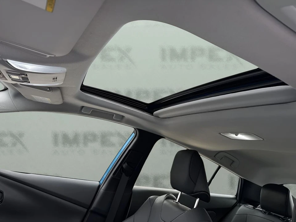 2021 Toyota Prius 4th Gen - Image 11 of 21