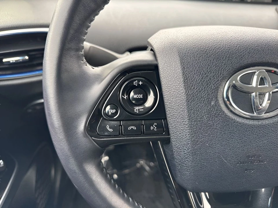 2021 Toyota Prius 4th Gen - Image 15 of 21