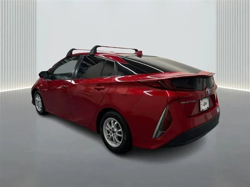2021 Toyota Prius 4th Gen - Image 3 of 12