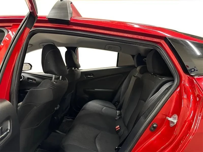 2021 Toyota Prius 4th Gen - Image 10 of 12