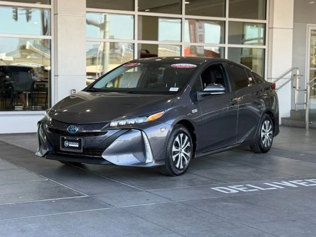 2021 Toyota Prius 4th Gen - Image 3 of 12