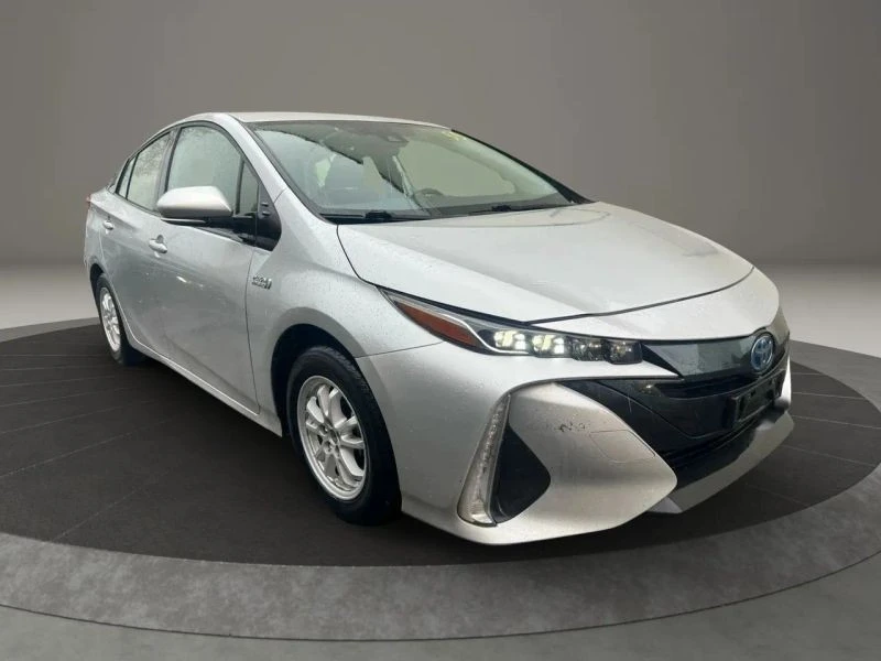 2021 Toyota Prius 4th Gen - Image 3 of 12