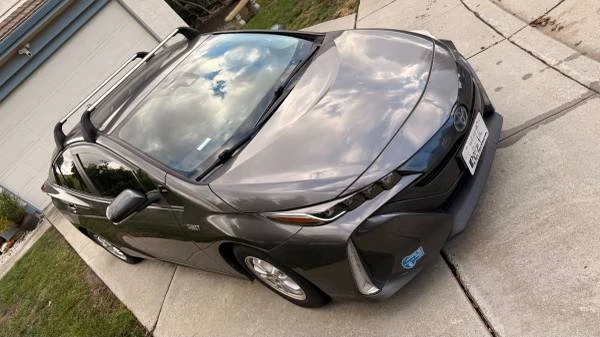 2021 Toyota Prius 4th Gen - Image 3 of 11