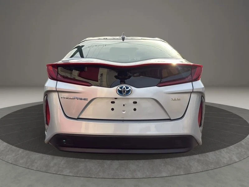 2021 Toyota Prius 4th Gen - Image 6 of 12