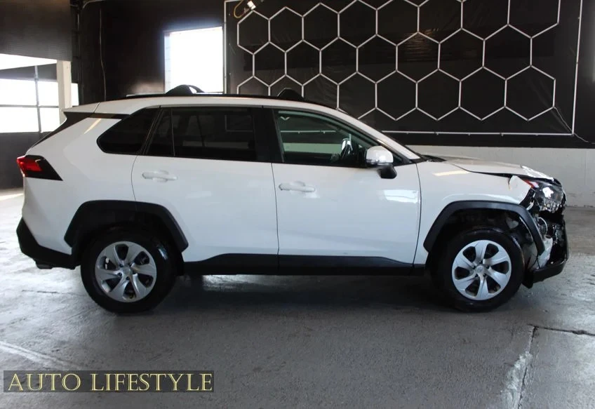 2021 Toyota RAV4 5th Gen - Image 9 of 21