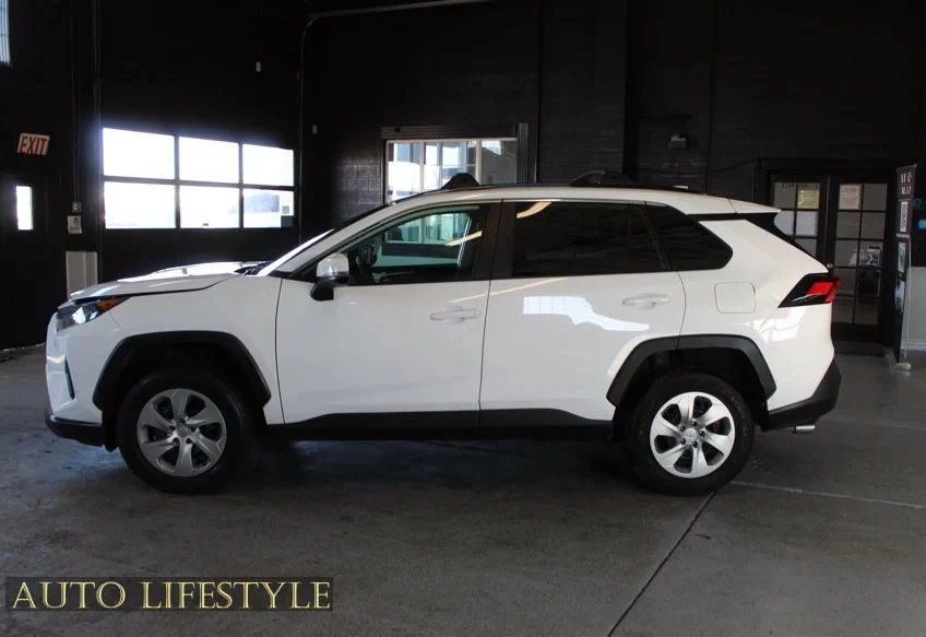 2021 Toyota RAV4 5th Gen - Image 10 of 21
