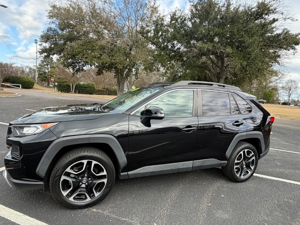 2021 Toyota RAV4 5th Gen - Image 2 of 21