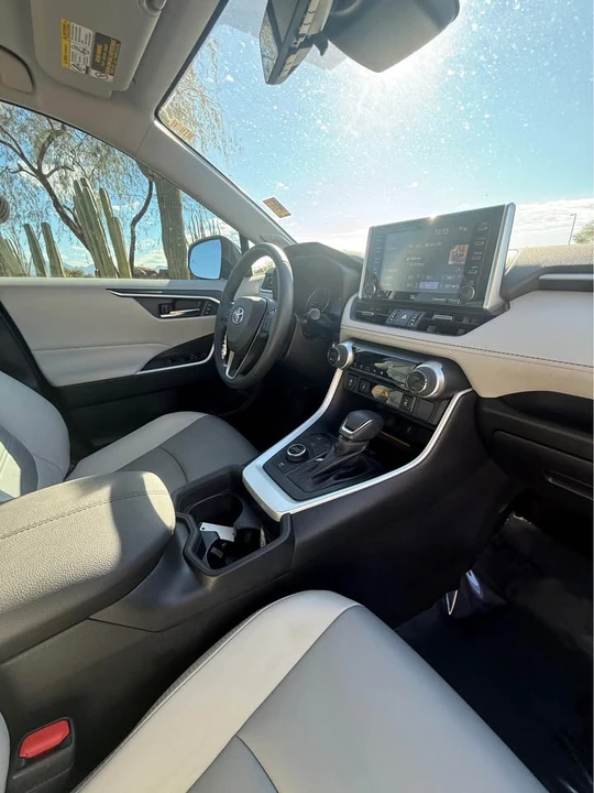 2021 Toyota RAV4 5th Gen - Image 6 of 11