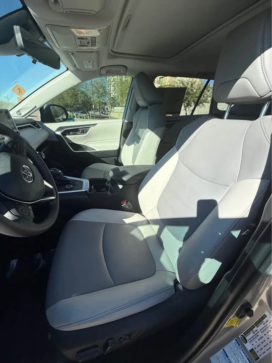 2021 Toyota RAV4 5th Gen - Image 9 of 11