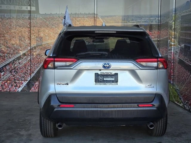 2021 Toyota RAV4 5th Gen - Image 7 of 12