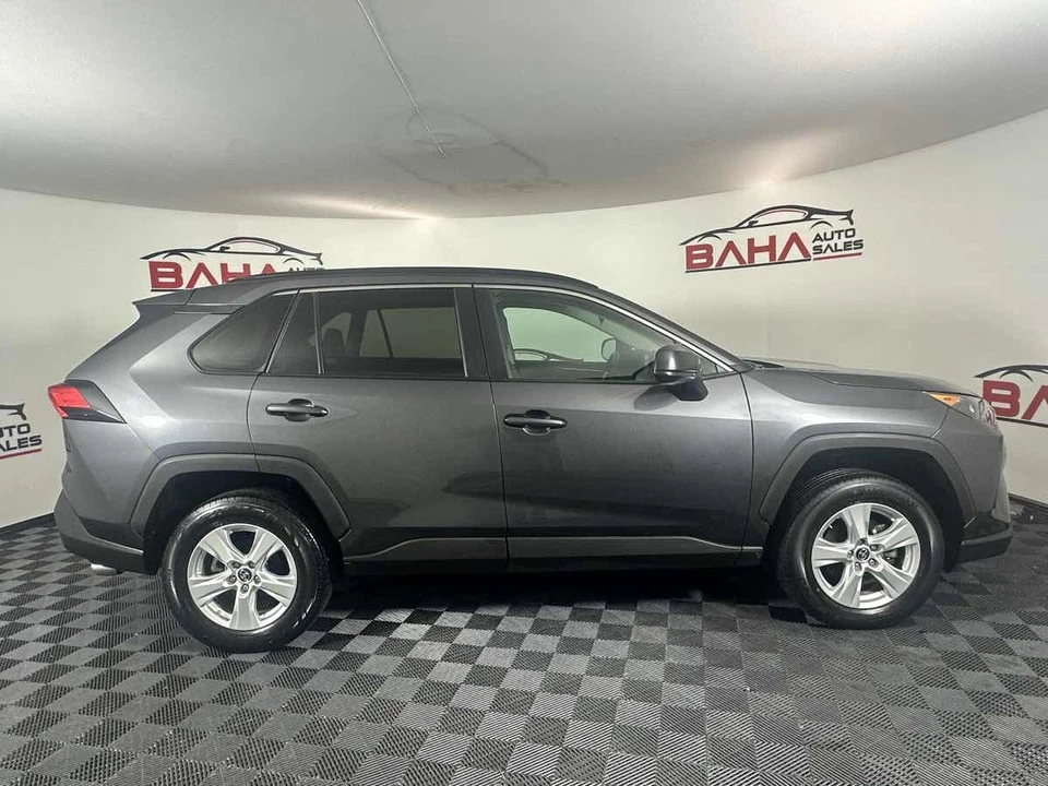2021 Toyota RAV4 5th Gen - Image 10 of 21