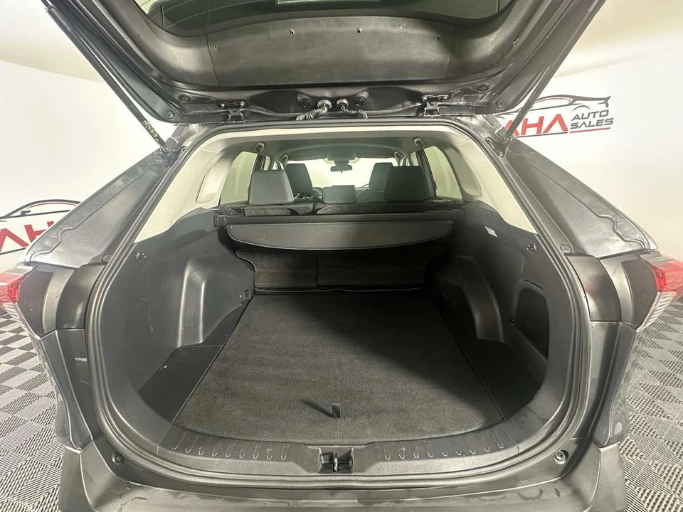 2021 Toyota RAV4 5th Gen - Image 19 of 21