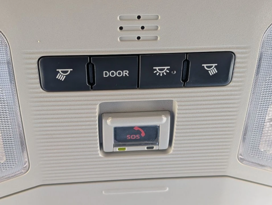 2021 Toyota RAV4 5th Gen - Image 23 of 25