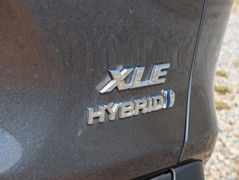 2021 Toyota RAV4 5th Gen - Image 7 of 21