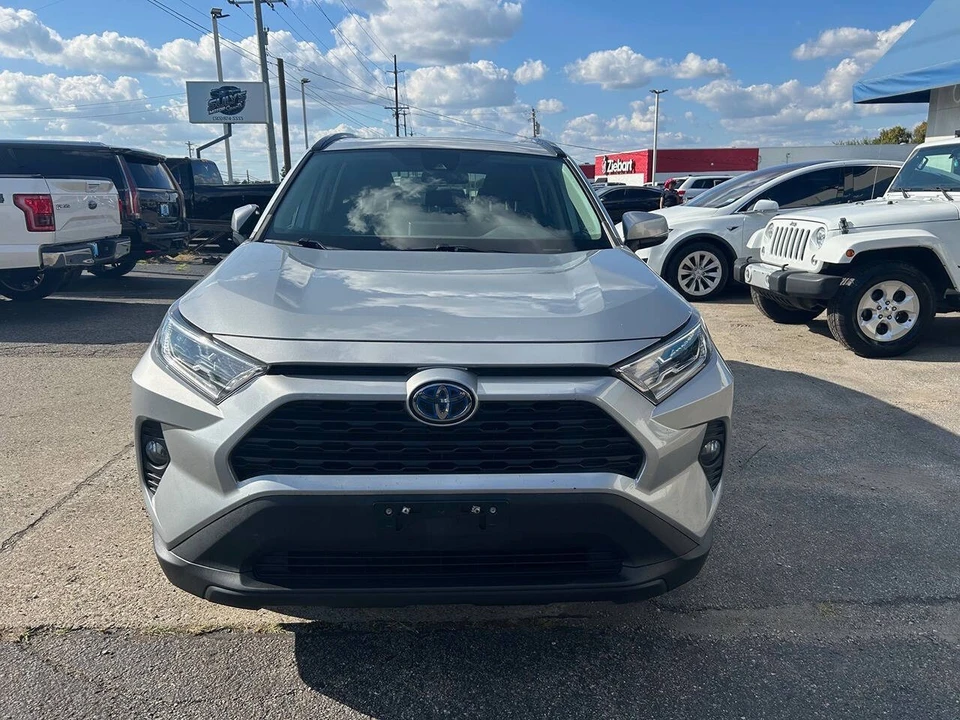 2021 Toyota RAV4 5th Gen - Image 3 of 12