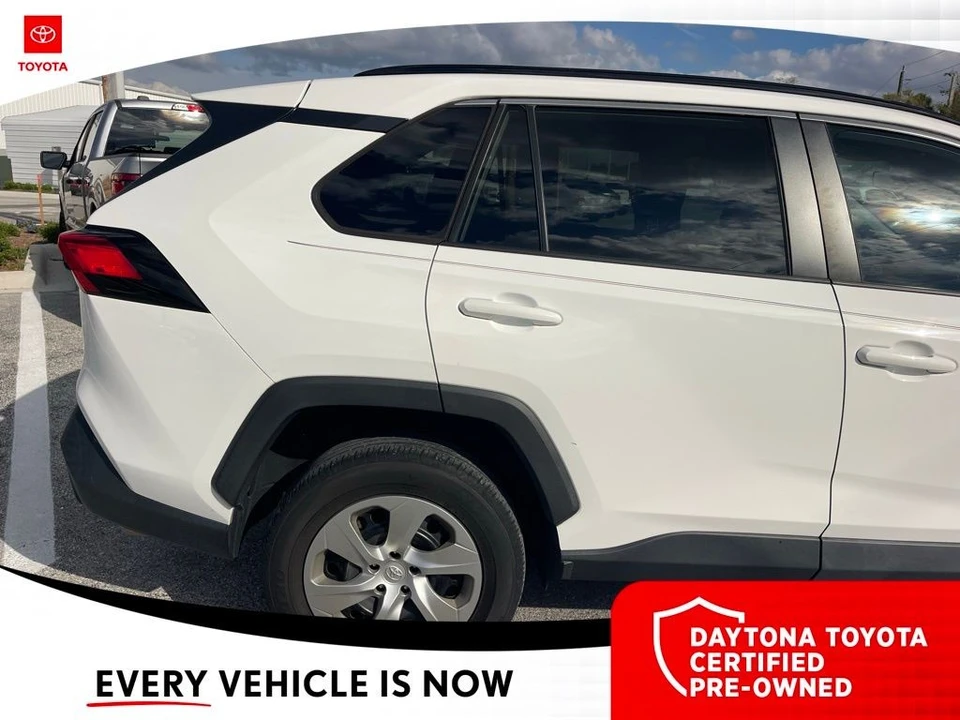 2021 Toyota RAV4 5th Gen - Image 8 of 10