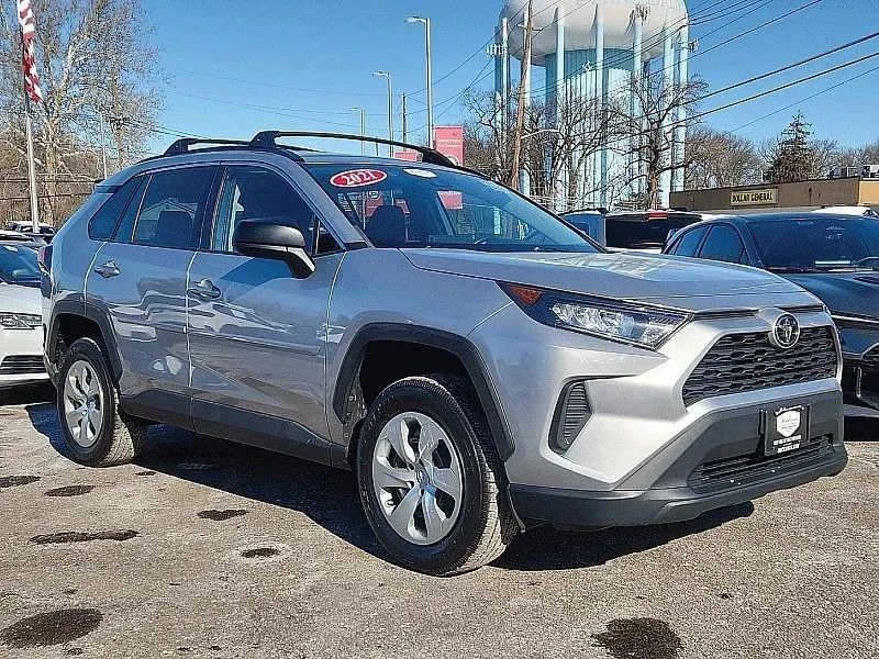 2021 Toyota RAV4 5th Gen - Image 2 of 12