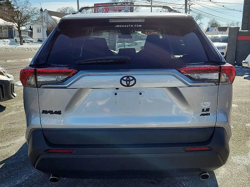 2021 Toyota RAV4 5th Gen - Image 6 of 12