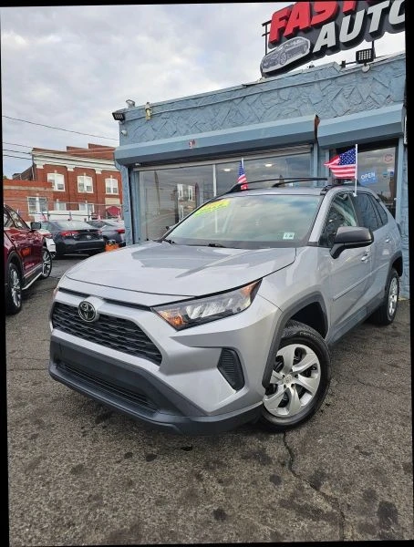 2021 Toyota RAV4 5th Gen - Image 4 of 12