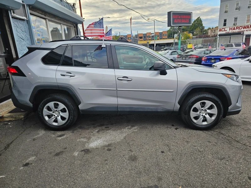 2021 Toyota RAV4 5th Gen - Image 3 of 12