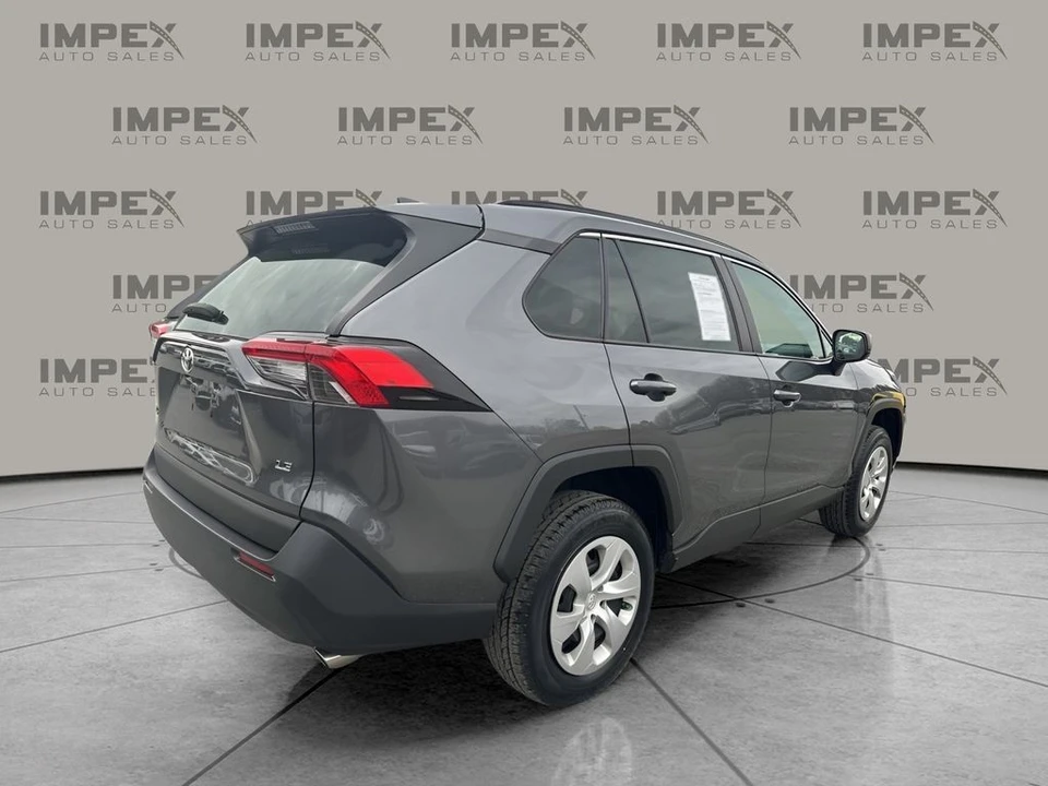 2021 Toyota RAV4 5th Gen - Image 5 of 12