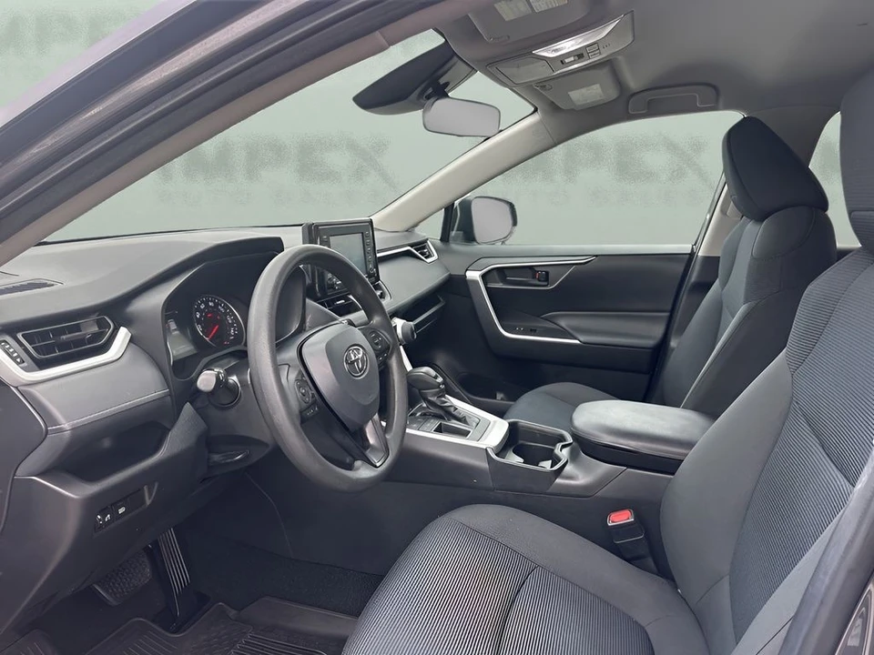 2021 Toyota RAV4 5th Gen - Image 9 of 12