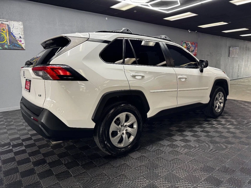 2021 Toyota RAV4 5th Gen - Image 13 of 21