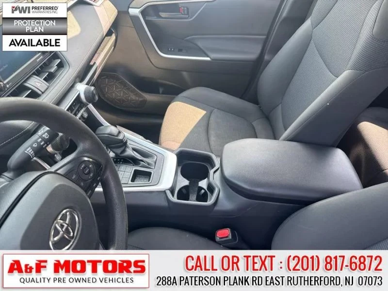 2021 Toyota RAV4 5th Gen - Image 11 of 12