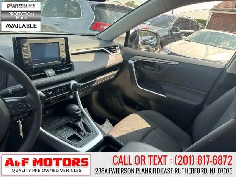2021 Toyota RAV4 5th Gen - Image 10 of 12