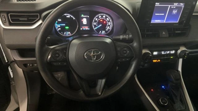 2021 Toyota RAV4 5th Gen - Image 10 of 19