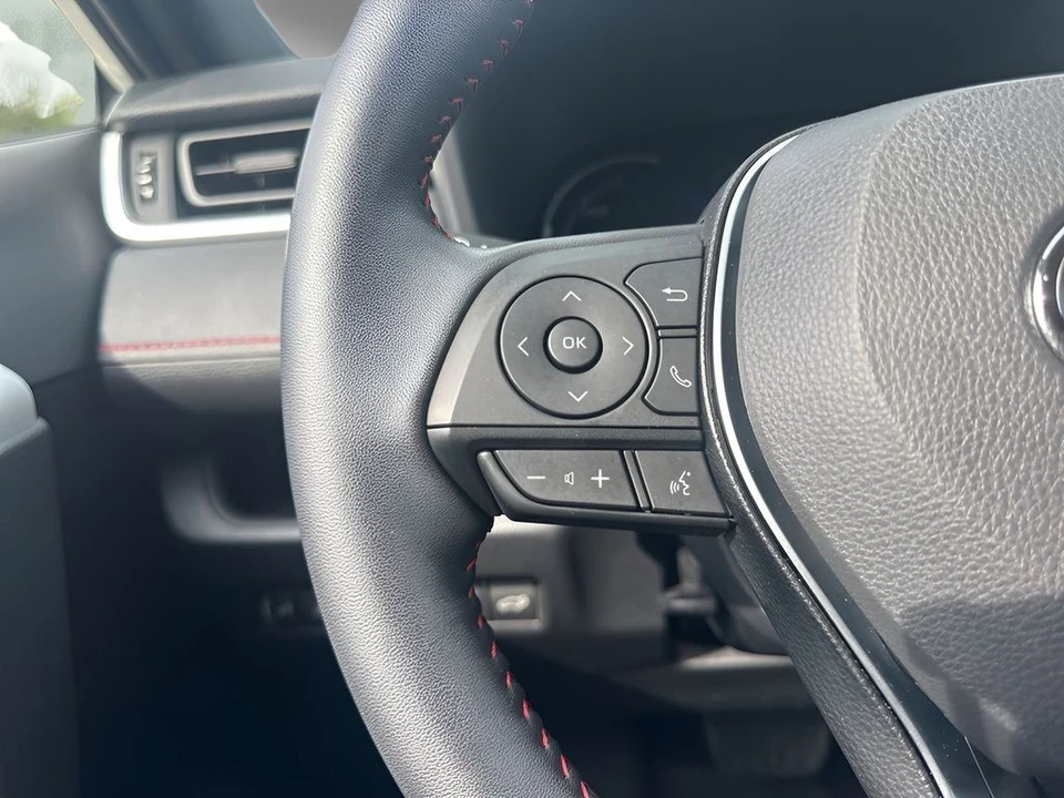 2021 Toyota RAV4 5th Gen - Image 14 of 21