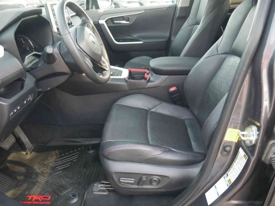 2021 Toyota RAV4 5th Gen - Image 8 of 19