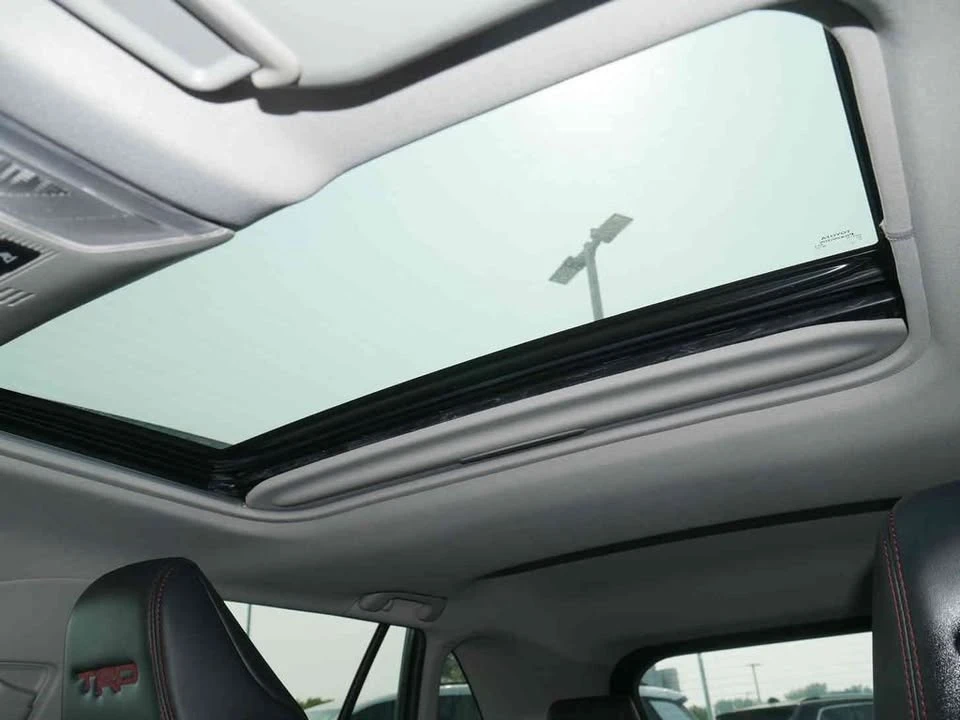 2021 Toyota RAV4 5th Gen - Image 15 of 19