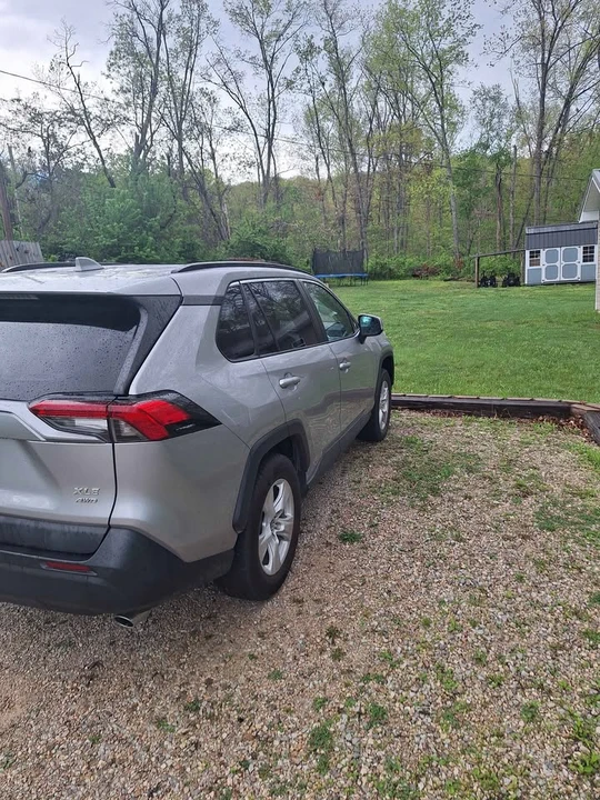 2021 Toyota RAV4 5th Gen - Image 5 of 10