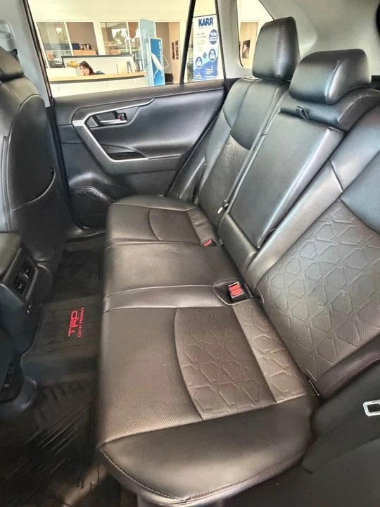 2021 Toyota RAV4 5th Gen - Image 9 of 11