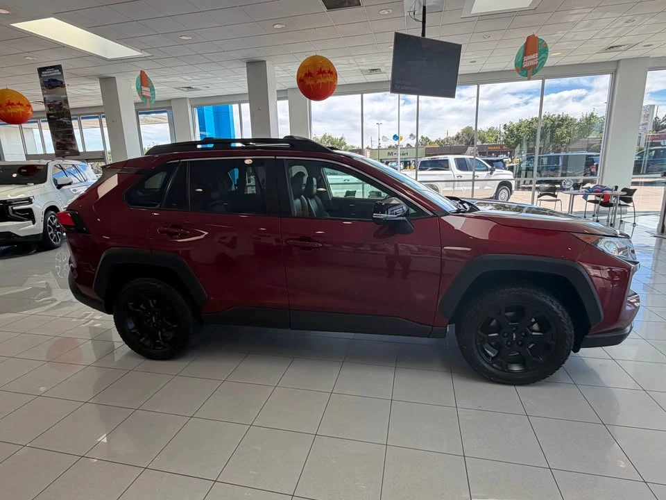 2021 Toyota RAV4 5th Gen - Image 3 of 11