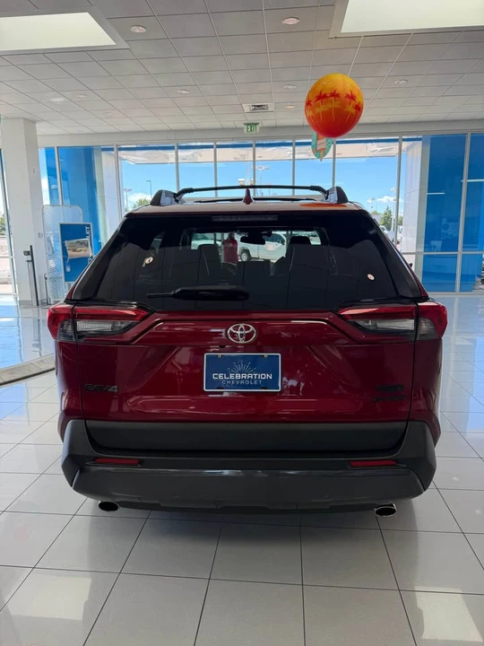 2021 Toyota RAV4 5th Gen - Image 4 of 11
