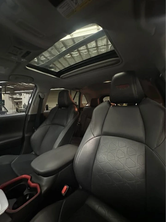 2021 Toyota RAV4 5th Gen - Image 9 of 15