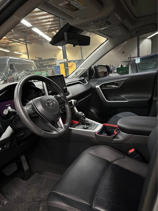 2021 Toyota RAV4 5th Gen - Image 8 of 15