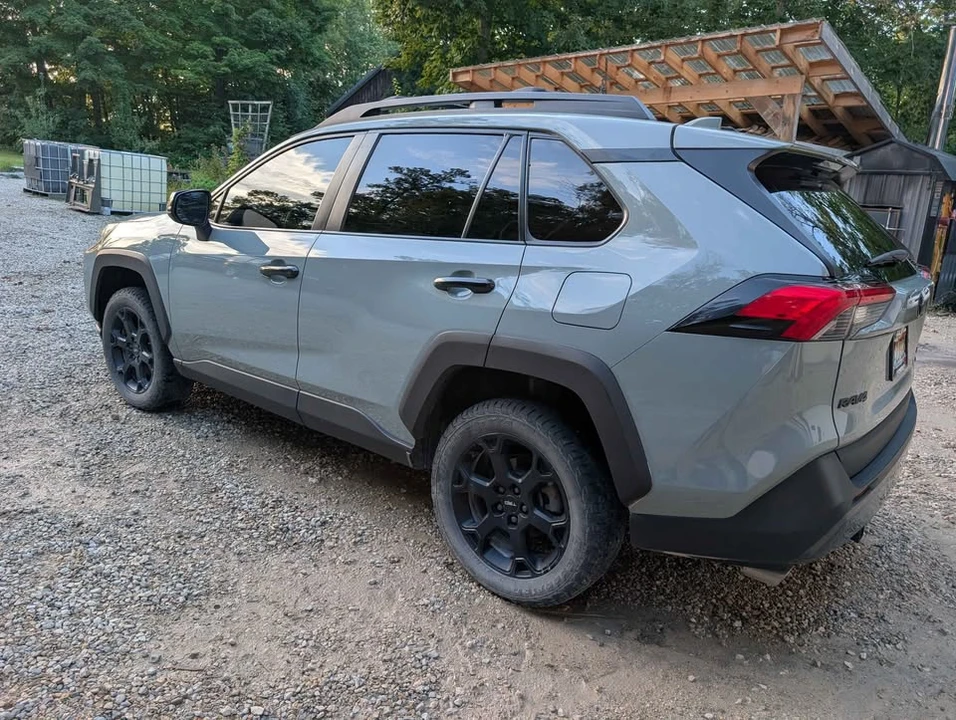 2021 Toyota RAV4 5th Gen - Image 3 of 9