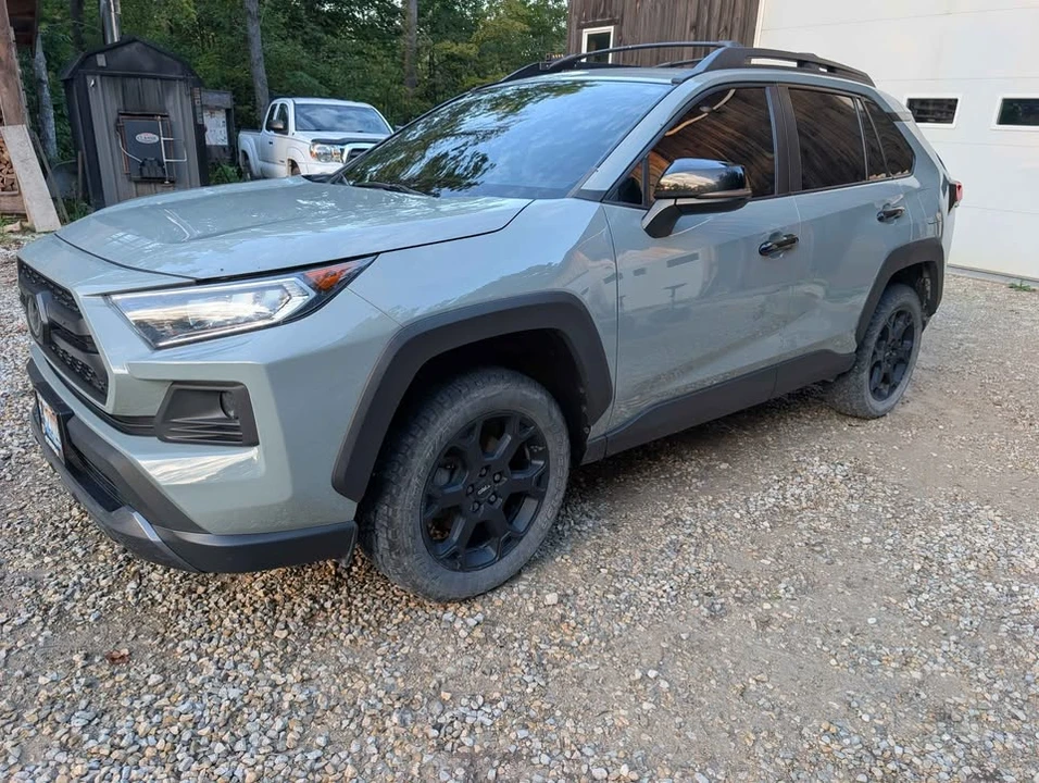 2021 Toyota RAV4 5th Gen - Image 4 of 9