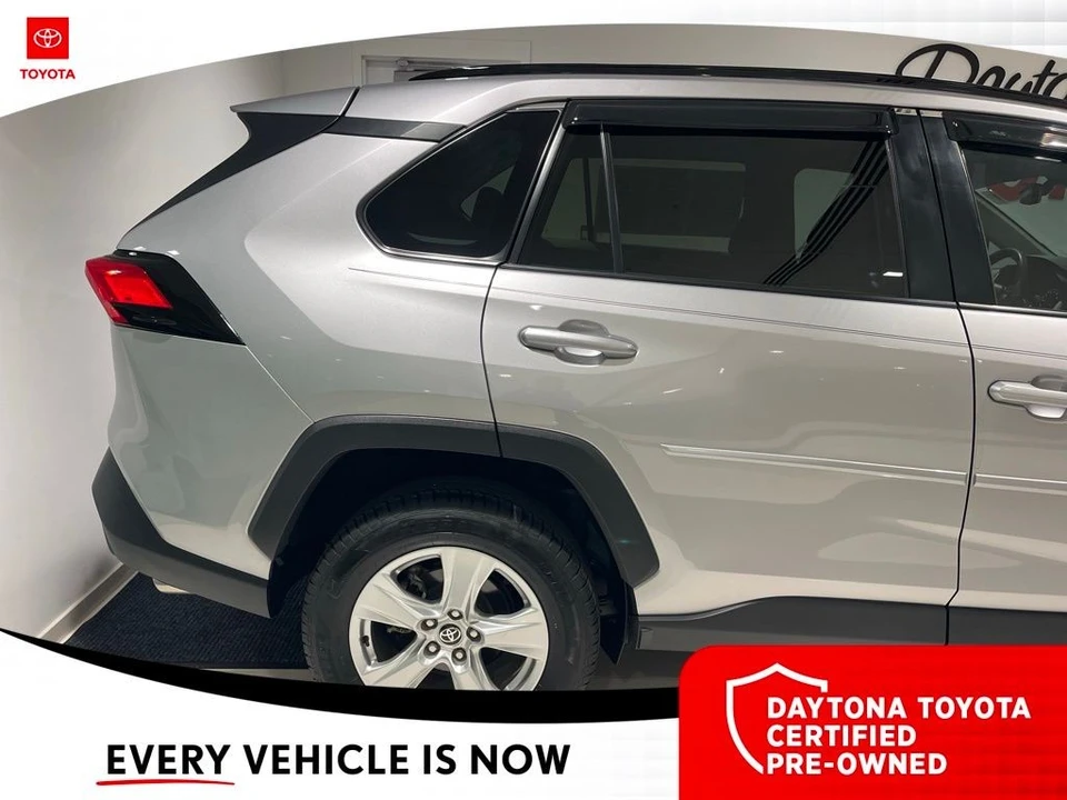 2021 Toyota RAV4 5th Gen - Image 6 of 12