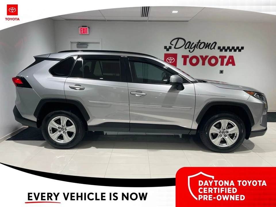 2021 Toyota RAV4 5th Gen - Image 5 of 12