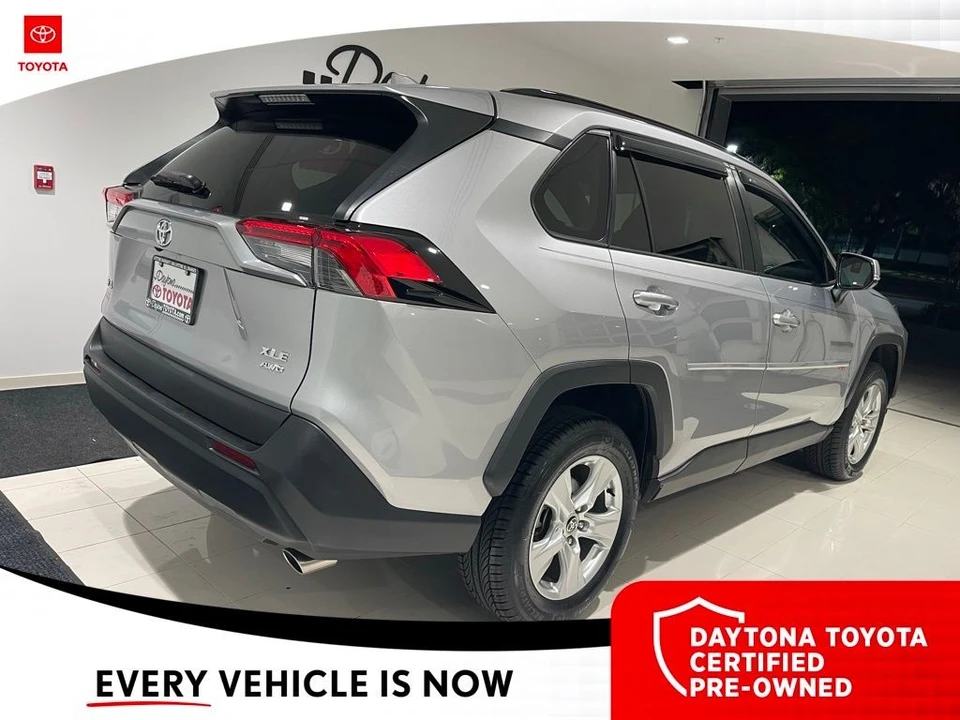 2021 Toyota RAV4 5th Gen - Image 8 of 12