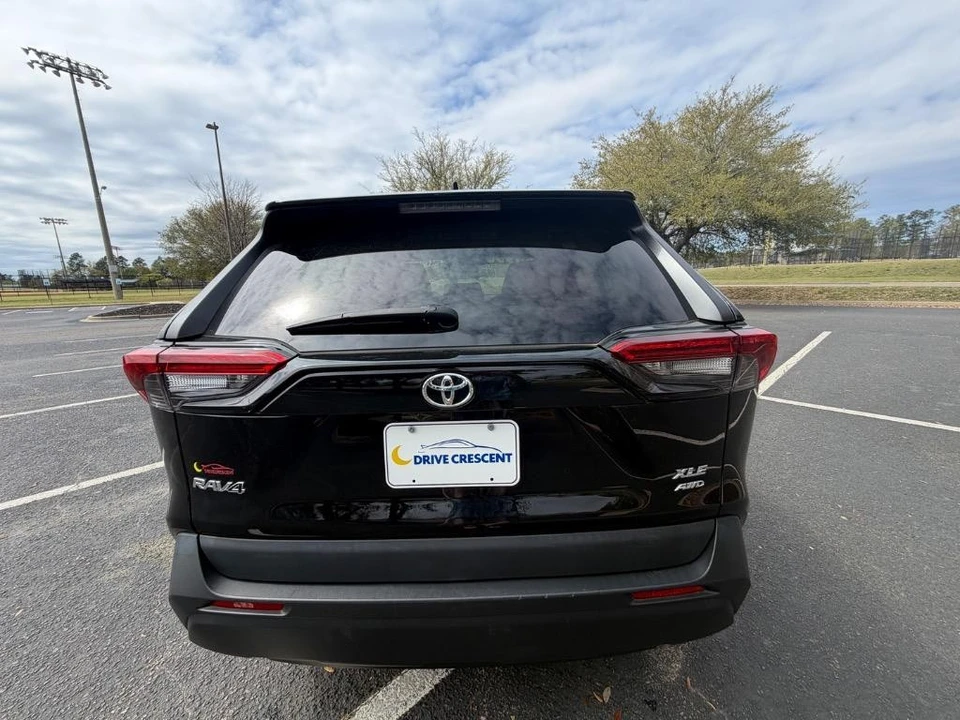 2021 Toyota RAV4 5th Gen - Image 24 of 31