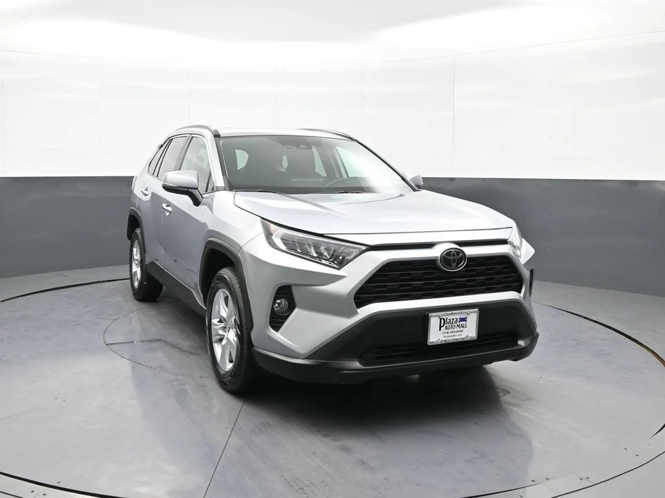 2021 Toyota RAV4 5th Gen - Image 3 of 12