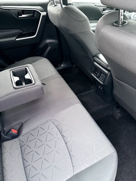 2021 Toyota RAV4 5th Gen - Image 16 of 21