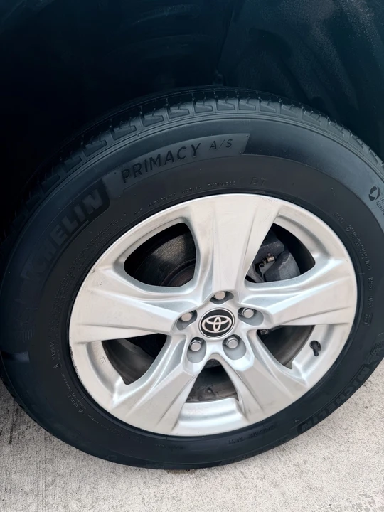 2021 Toyota RAV4 5th Gen - Image 5 of 21
